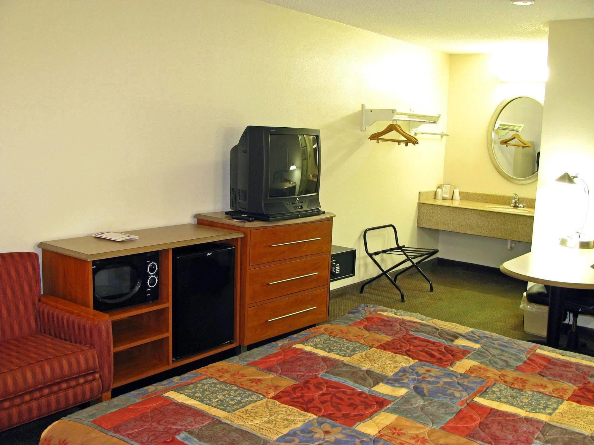 Motel 6-Dayton, Oh - Englewood Esterno foto