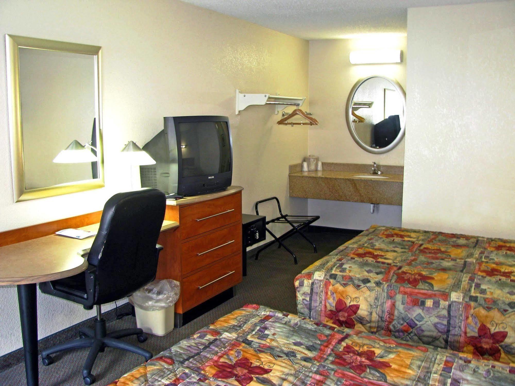 Motel 6-Dayton, Oh - Englewood Esterno foto